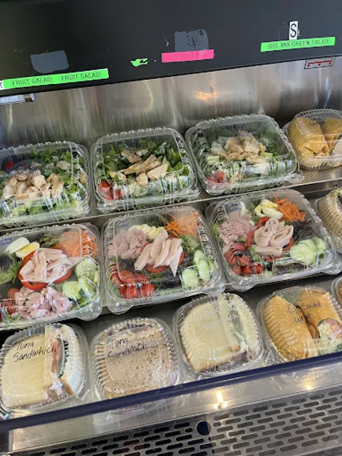 Mom And Daughter Juice bar