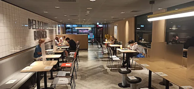 McDonald's Taipei Xinglong