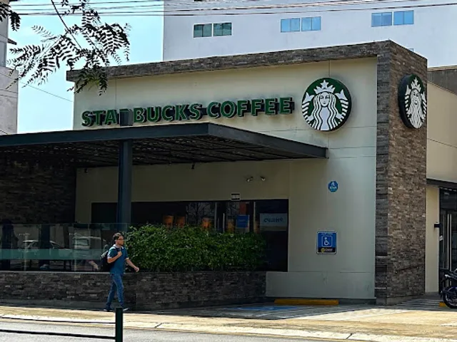 Starbucks José Pardo