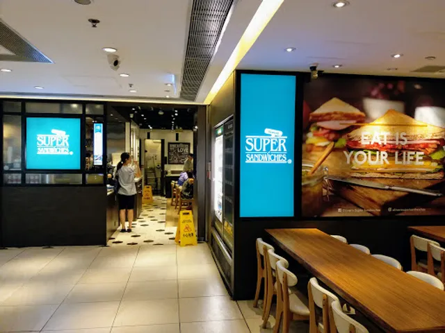 Oliver's Super Sandwiches