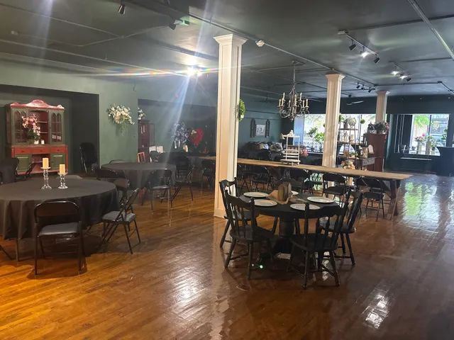 Cassie's on Wall Street