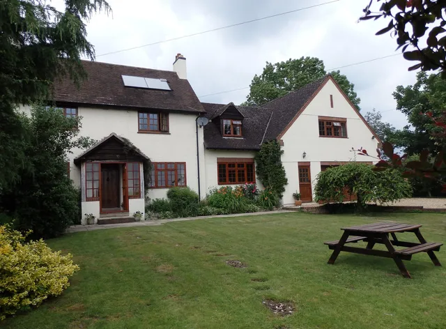 Larkrise Cottage Bed And Breakfast