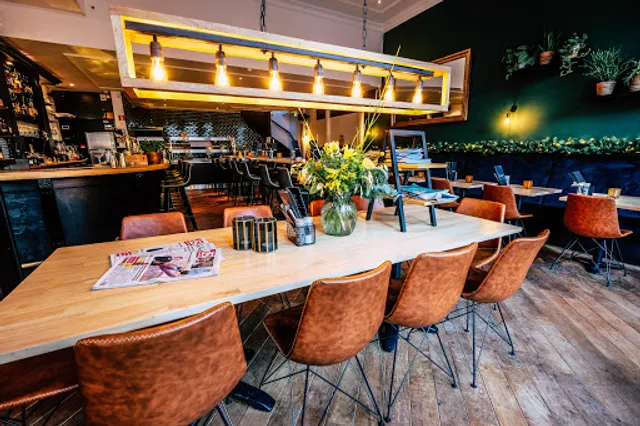 Ensemble Gastro & Bar