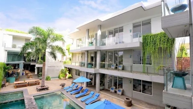 AQ-VA Hotel & Villas Seminyak