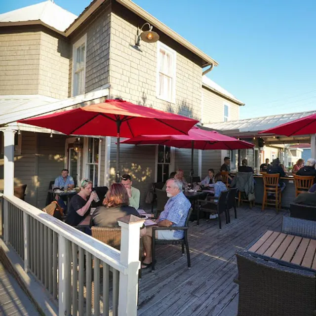 H'ours Creole Smokehouse