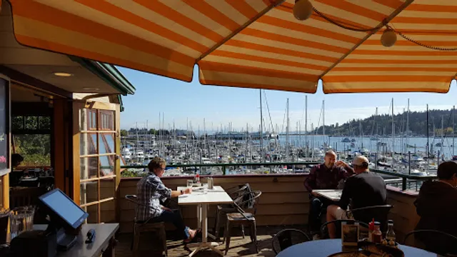 Harbour Public House