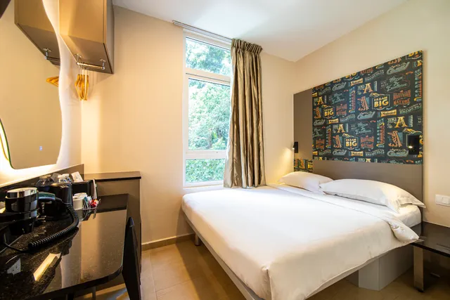 Fragrance Hotel - Oasis