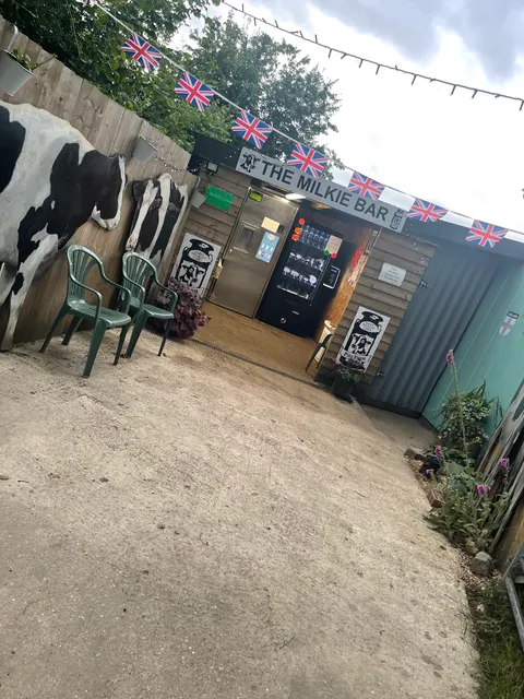Pies Farm Milk Station