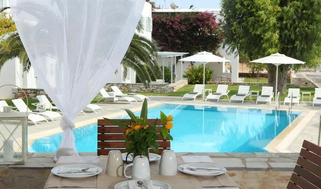 Boudari Hotel Suites & Villas