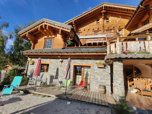 Chalet Fleurs Des Neiges