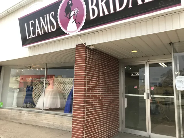 Leanis Bridal