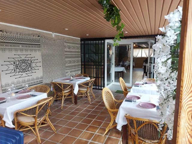 Nomada Tavernes Playa