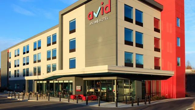 avid hotel Orlando International Airport by IHG