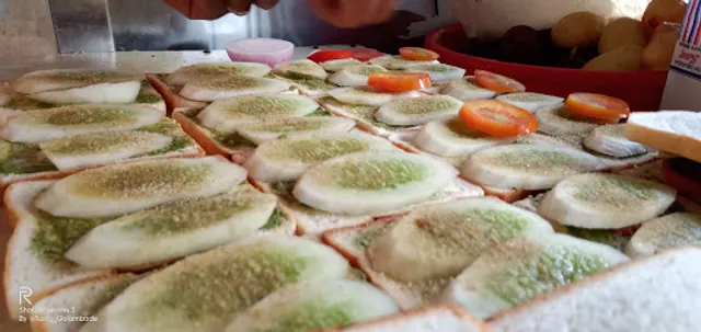 Yogesh Sandwich Center