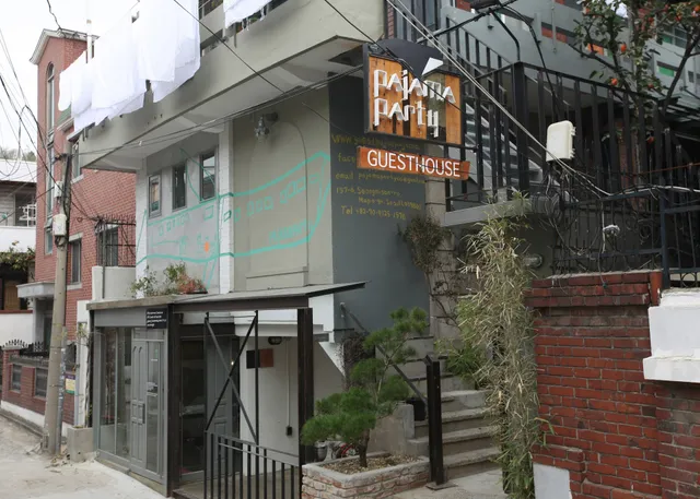 Pajamaparty Guesthouse