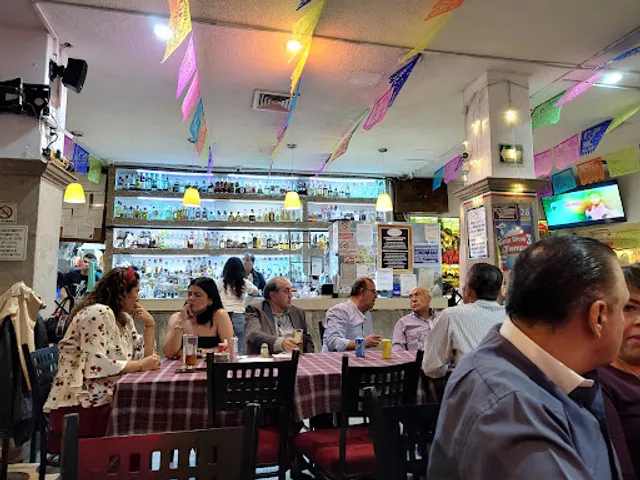 EL ATARDECER RANCHERO