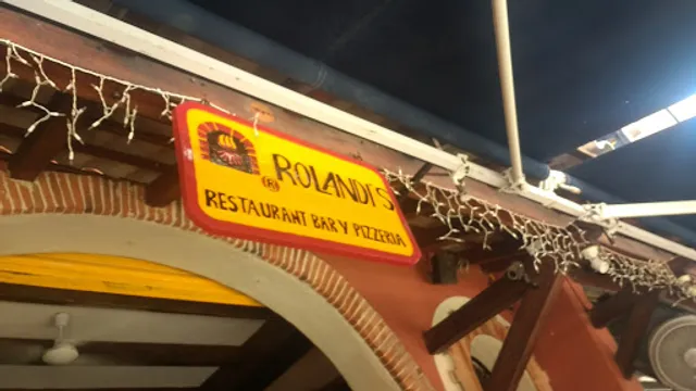 Rolandis Pizzeria
