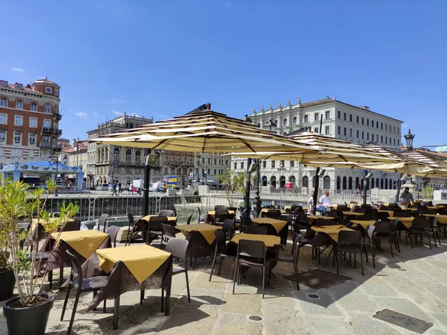 Pizzeria Fratelli La Bufala - Trieste