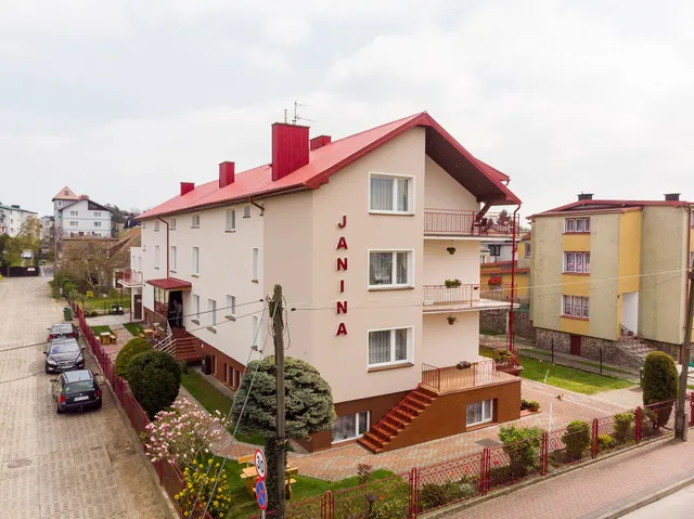 Janina - Guest Rooms