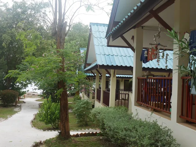 Three Trees Samui Resort - Sarocha Villa