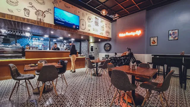 Biker's Brewing Café