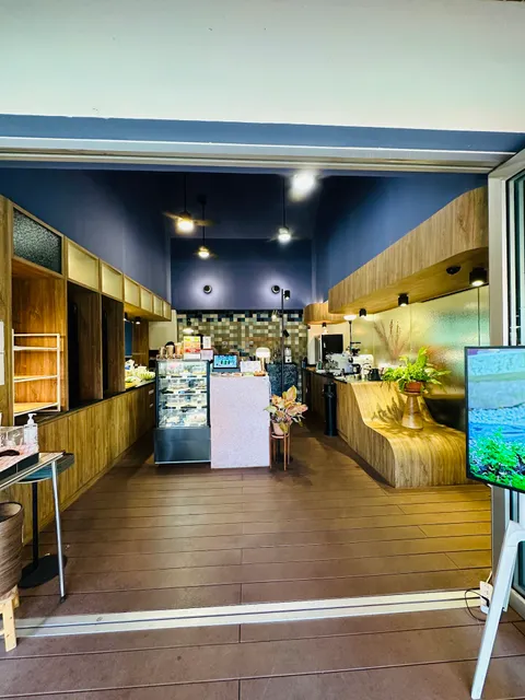 Light Minute Home Cafe