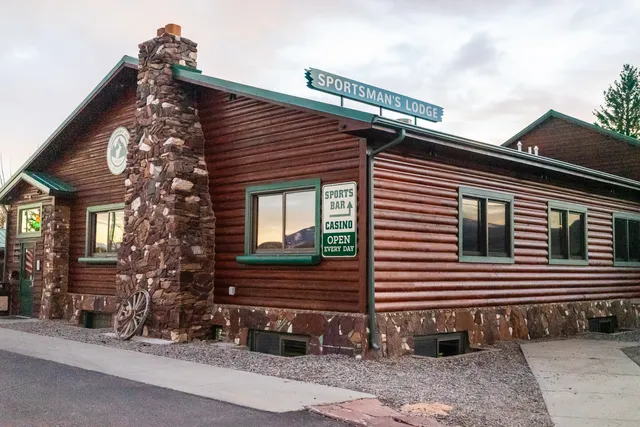 Sportsman's Lodge Restaurant and Casino