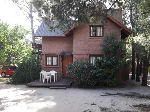 Cabañas | Poetas del Bosque | Mar Azul