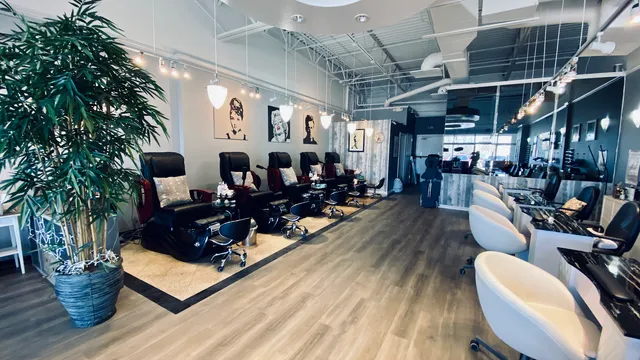 ETOILE Salon - Advanced Nail Care & Beauty Boutique