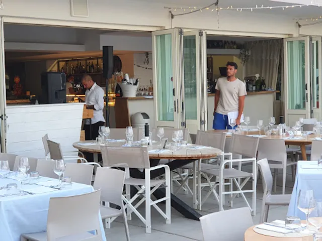 Me Beach - Taormina 1981