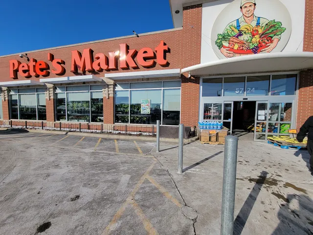 Pete's Fresh Market #1 - 57th & Kedzie