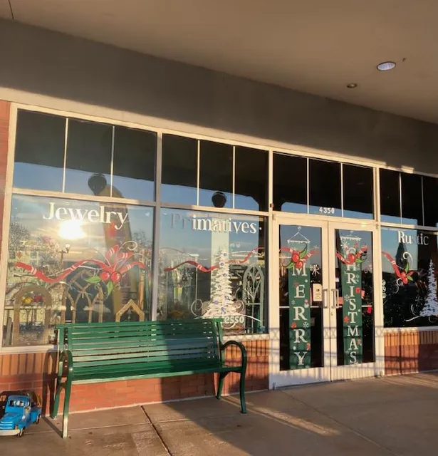 Yesteryear's Treasures & Antiques Flea Market