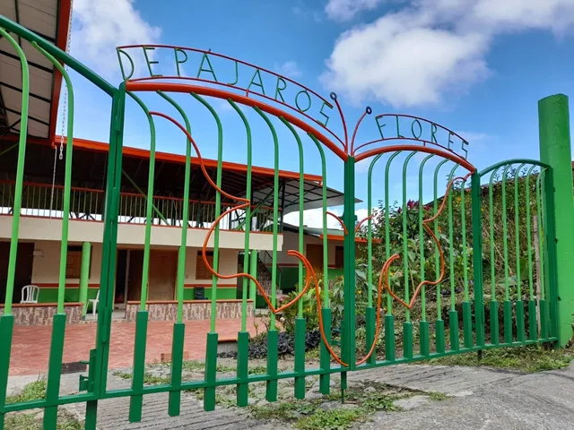 De Pájaros y Flores Alojamiento Rural