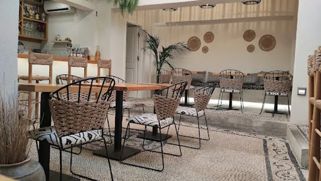 Eklekton Brunch & Cocktail Bar Lindos