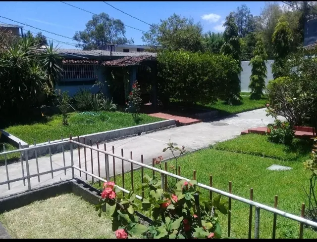 Santa Tecla Acogedora