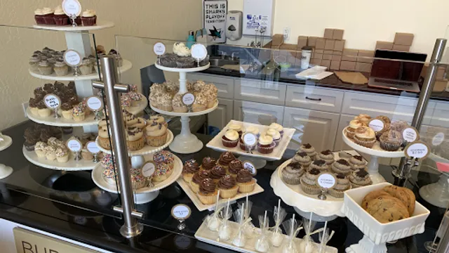 Frost Cupcake Factory