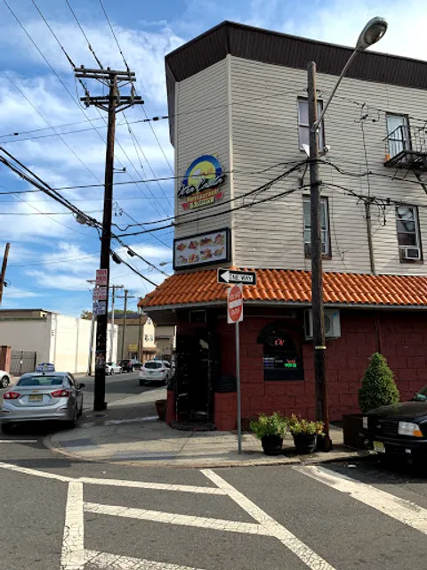 Otra Casita Restaurant & Bakery