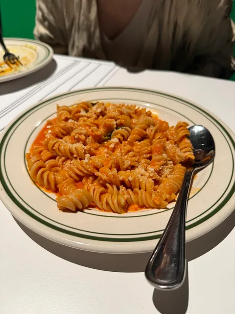 Jon & Vinny’s - Allapattah (Rubell Museum)