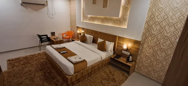 Hotel My Stay || Best Hotel In Halol | Restaurant In Halol | Room Booking In Halol