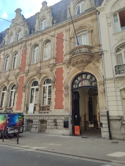 CENTRAL - Auberge de jeunesse & Hôtel Lille