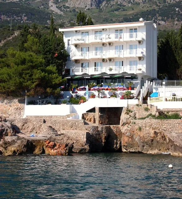 Apartments & Rooms Elite