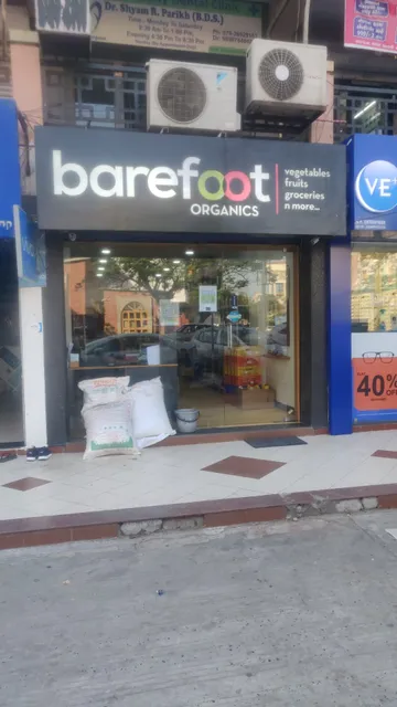 Barefoot Organics - Satellite