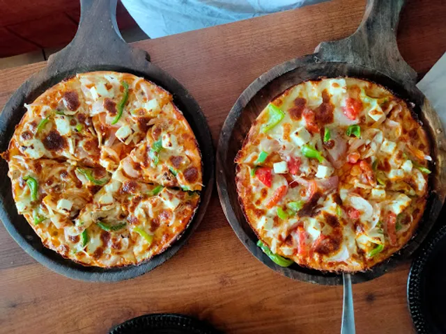 Enjoy Pizza Plus ਇੰਜੋਏ ਪੀਜਾ ਪਲੱਸ