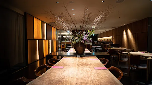 ICHOZAKA Bistro Japonais