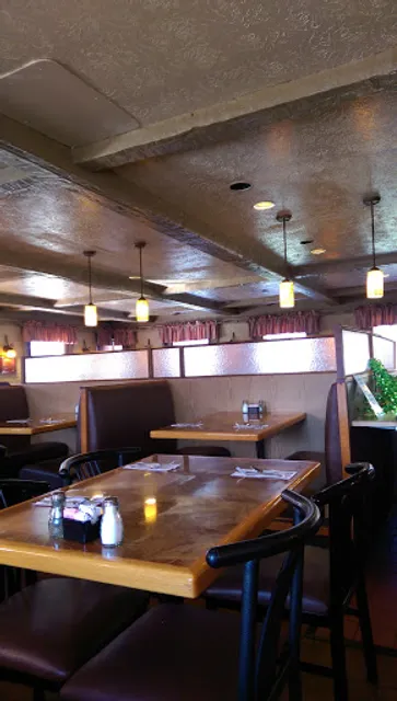 Victoria's Deli and Restaurant