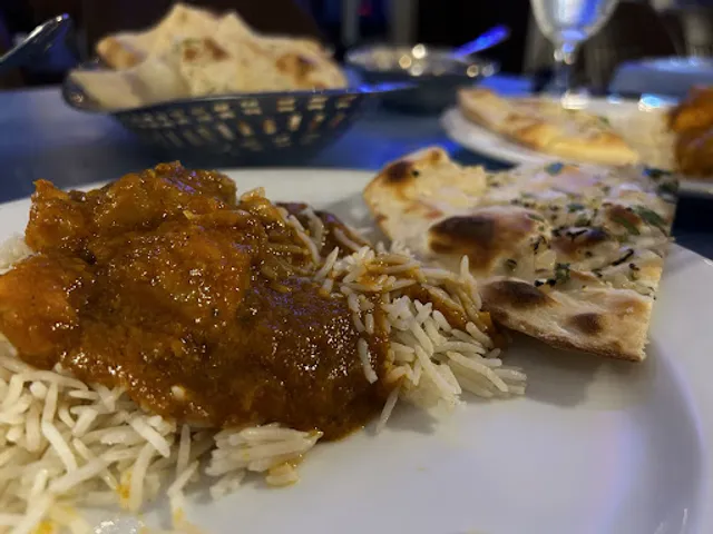 G O A T IS NOW MAUJ INDIAN RESTAURANT