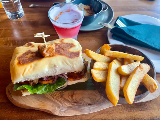 Xaymaca Fusion Kitchen (Jamaican &Peruvian )