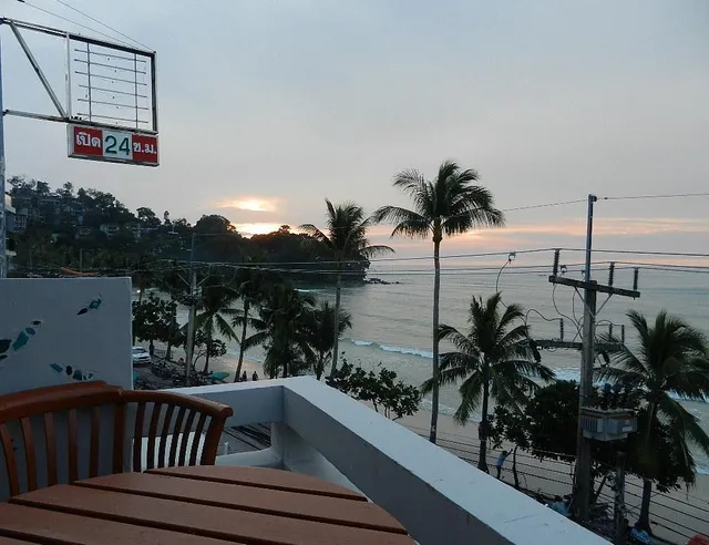 OYO 255 The Ocean Hotel Patong