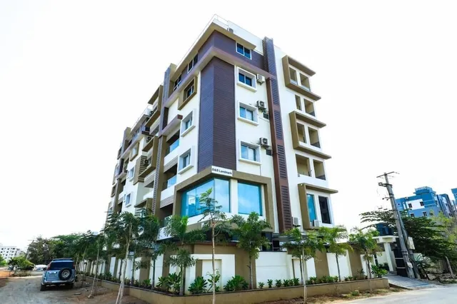 The Butterfly Luxury Serviced Apartments - Property 3, Ganesh Nagar Colony, Road No 11 (Mahanadu Road), Vijayawada-520008