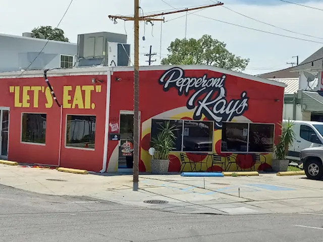 Pepperoni Ray's Cafe